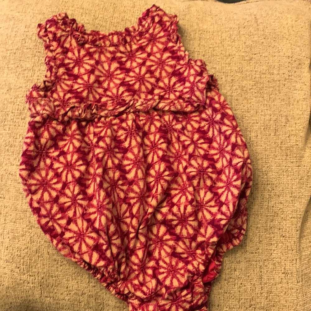 Baby girl gap floral romper